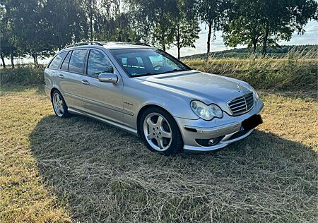 Mercedes-Benz C 32 AMG T AMG