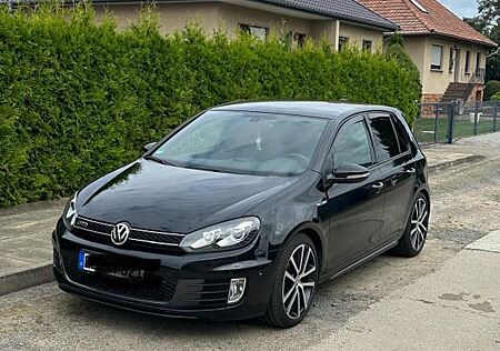 VW Golf Volkswagen 2.0 TDI DSG GTD GTD