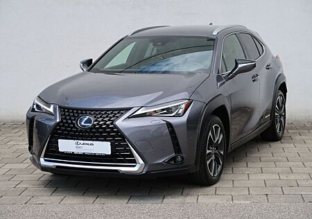 Lexus UX 250h Launch Edition