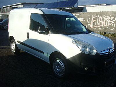 Opel Combo D Kasten L1H1 2,4t ,Klima,Ahk,1.Hand