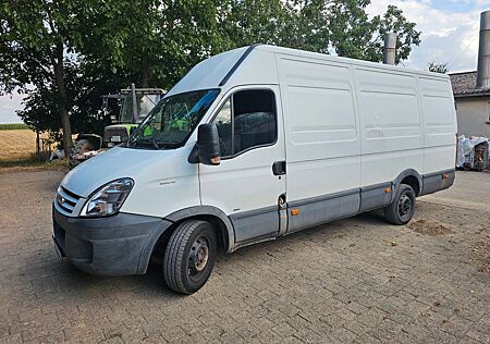 IVECO Massif