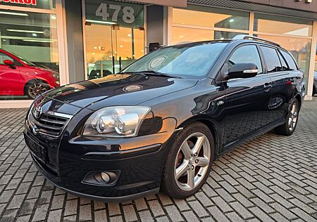 Toyota Avensis Kombi 2.2 D-CAT Sol