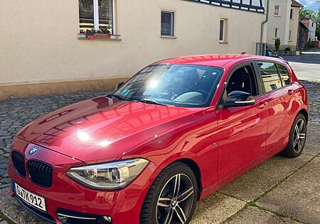 BMW 116i Sport Line Sport Line