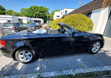BMW 118i Cabrio /Klima /E- Dach/Leder/ 1. Hand