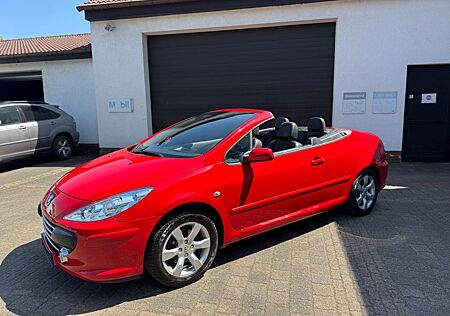 Peugeot 307 CC Cabrio-Coupe Sport*LEDER*KLIM*TOP*1.HAND*