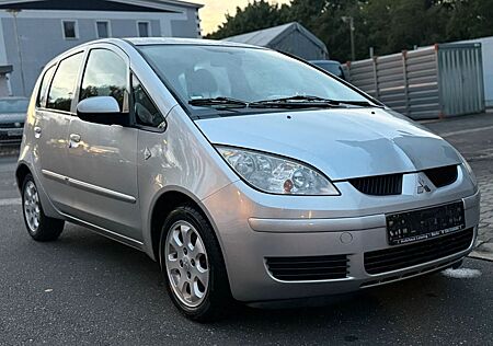 Mitsubishi Colt CZ3 Lim. 5-trg. 1.5 Invite Klima Tüv neu