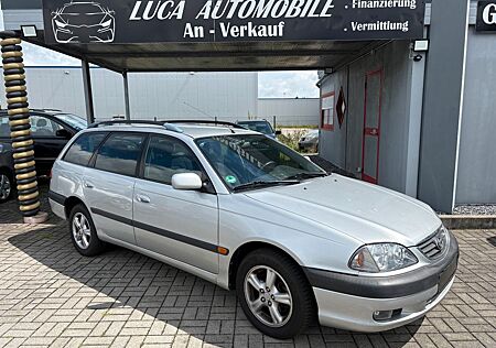 Toyota Avensis 2.0 linea sol Auto