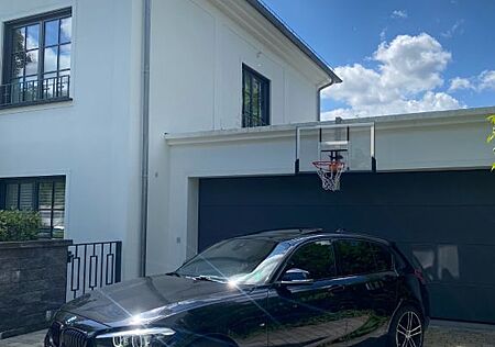 BMW 125i Edition M Sport Shadow Vollausstattung