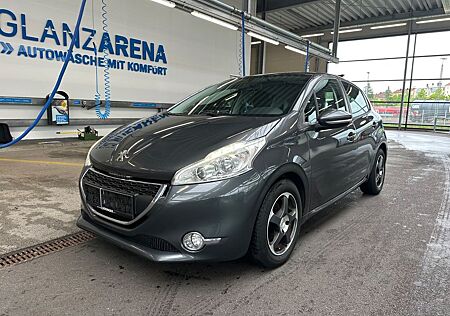 Peugeot 208 Active 1.4 Benzin 5 Türen