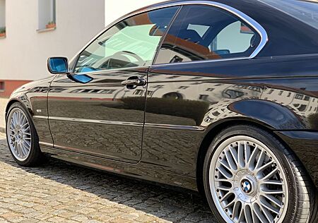 BMW 330Ci -