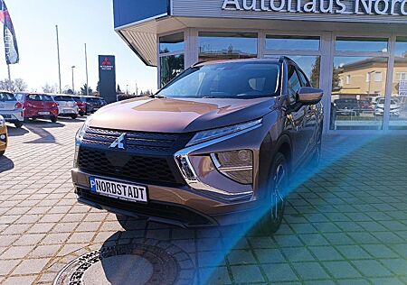 Mitsubishi Eclipse Cross Plug-in Hybrid BASIS 2.4 MIVEC 4WD