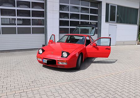 Porsche 944 Turbo Targa rot (Bj. 1989)