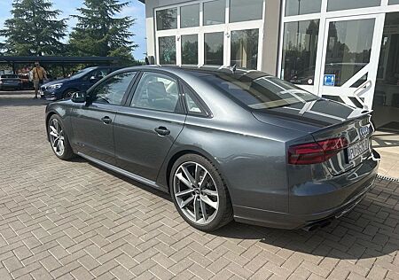 Audi S8 4.0 TFSI plus tiptronic quattro -