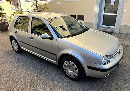 VW Golf Volkswagen 4 1.4 TÜV 11/26