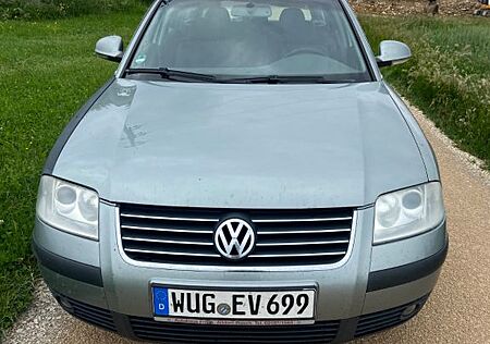 VW Passat Volkswagen 1.9TDI 96kW Basis Basis
