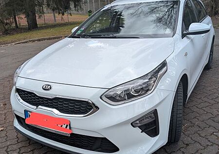 Kia Cee'd Sportswagon 1.5 T-GDI Spirit Sportswag...