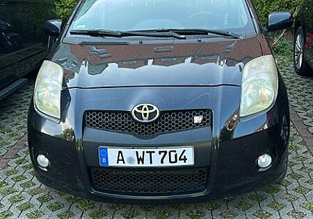 Toyota Yaris 1,8-l-Dual-VVT-i TS TS