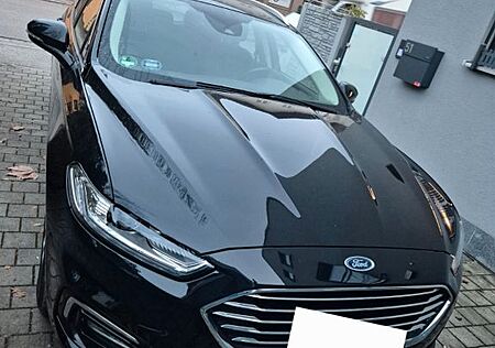 Ford Mondeo 2,0 Hybrid Automatik Turnier Hybrid