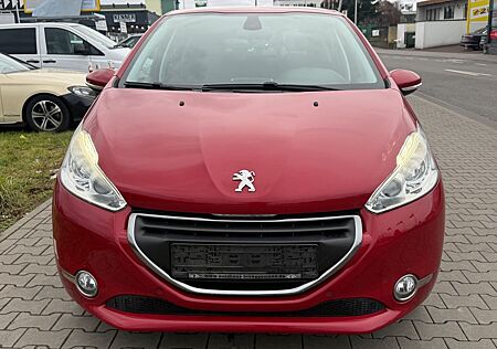 Peugeot 208 Allure TÜV NEU
