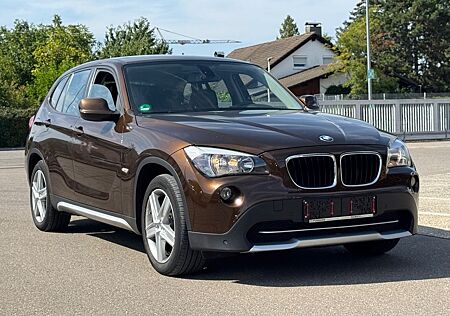 BMW X1 18 i sDrive X Line *AUT*NAVI*EU5*PANO*