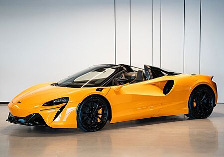 McLaren Artura MY24 , Lift*Practicality*Tech*Assist pack