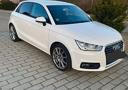 Audi A1 1.0 TFSI ultra Sportback -