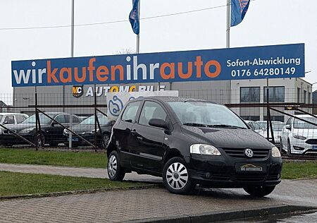 VW Fox Volkswagen Basis*KLIMA*ZV-FUNK*RADIO-CD