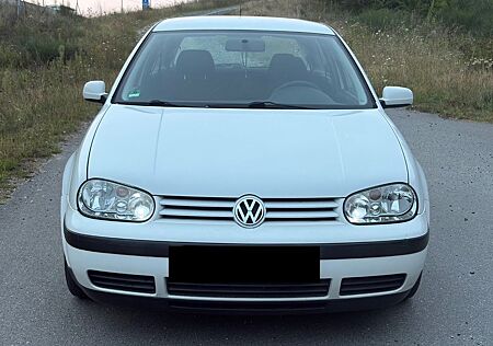 VW Golf Volkswagen 1.4 Basis