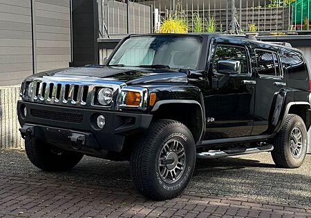 Hummer H3 3.5 Luxury Auto.