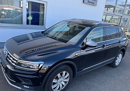 VW Tiguan Allspace Volkswagen 2.0 TSI 132kW DSG 4MOTION Hi...