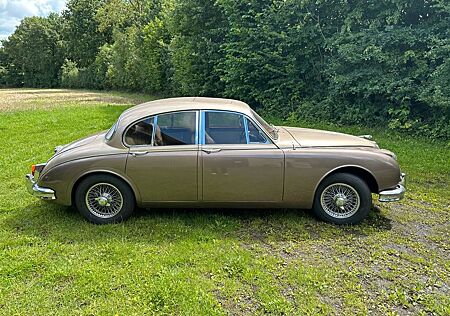 Jaguar MK II 3.8 Automatic, Oldtimer mit vielen Extras