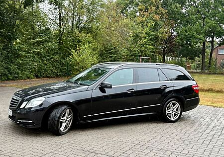 Mercedes-Benz E 200 T BlueEFFICIENCY ELEGANCE ELEGANCE