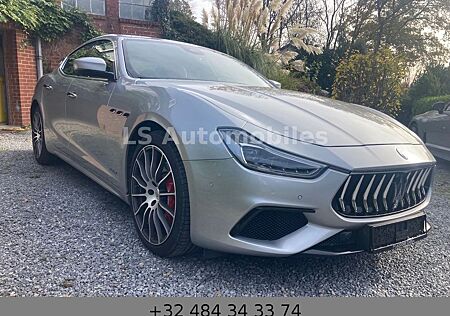 Maserati Ghibli *3.0*NAVI*ROOF*CAMERA*