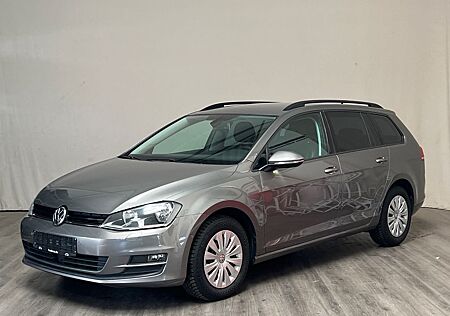 VW Golf Volkswagen VII Variant LEDER PDC AHK NAVI 2-HAND!