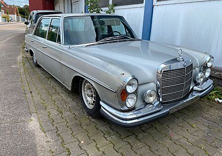 Mercedes-Benz 300 SEL 3,5 V8 200 PS ORIGINAL Zustand