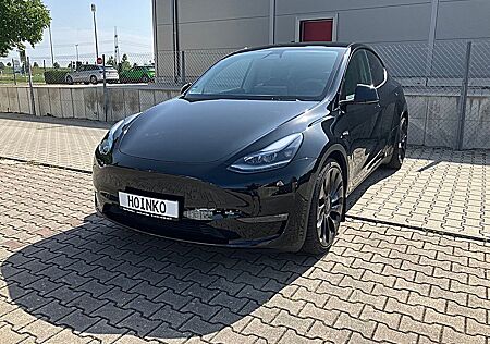 Tesla Model Y Performance Dual AWD