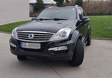 SsangYong Rexton 2.2 Diesel e-XDi 220 Sapphire 4WD AT ...
