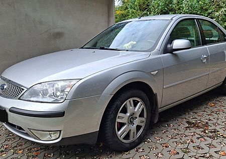 Ford Mondeo 1,8 SCi Ghia*Rentner-Fzg.*2. Hd.*Klima