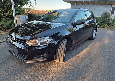 VW Golf Volkswagen 1.4 TSI 90kW BMT Comfortline Comfortline