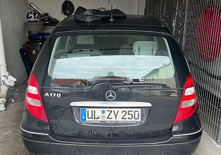 Mercedes-Benz A 170 -