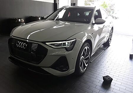Audi e-tron SPORTBACK 55 2x S LINE ACC/HuD/PANO/360°