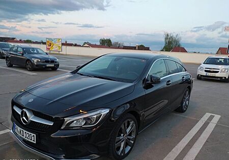 Mercedes-Benz CLA 200 Shooting Brake CLA 200 d DCT Shootin...