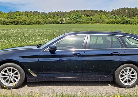 BMW 520d Touring A -