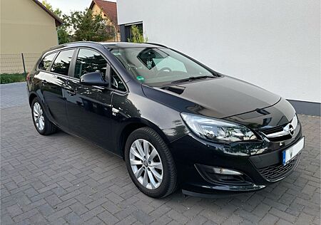 Opel Astra J Sports Tourer 2.0 CDTI Automatik