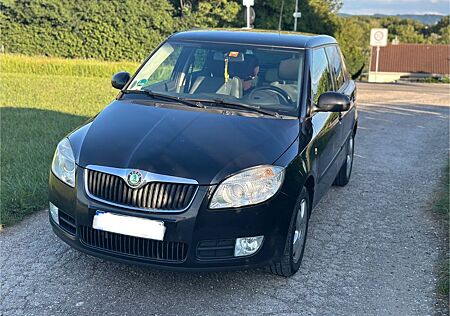 Skoda Fabia 1.4l SHZ TÜV 07/2027 el. Fensterheber
