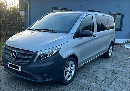 Mercedes-Benz Vito Tourer Edition LED AHK Scheckheft 8-Fach!!!