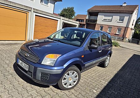 Ford Fusion 1,4 16V + +
