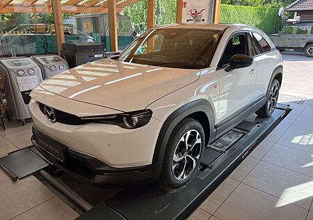 Mazda MX-30 Exclusive-Line Hybrid e-SKYACTIV R-EV 170