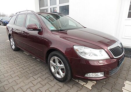 Skoda Octavia Combi Elegance 1.4 TSI Automatik