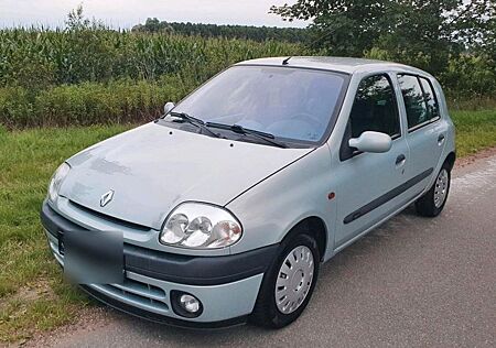 Renault Clio 1.4l 75PS 116Tkm TÜV NEU Klima